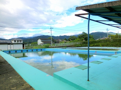 湯前小学校のプール改修